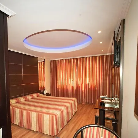 Caribe Motel *